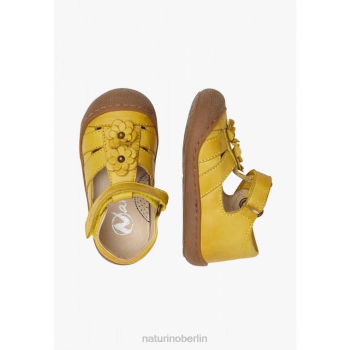 de Naturino Kinder maggy halbgeschlossene Sandalen mit applizierten Blumen Gelb 822X594